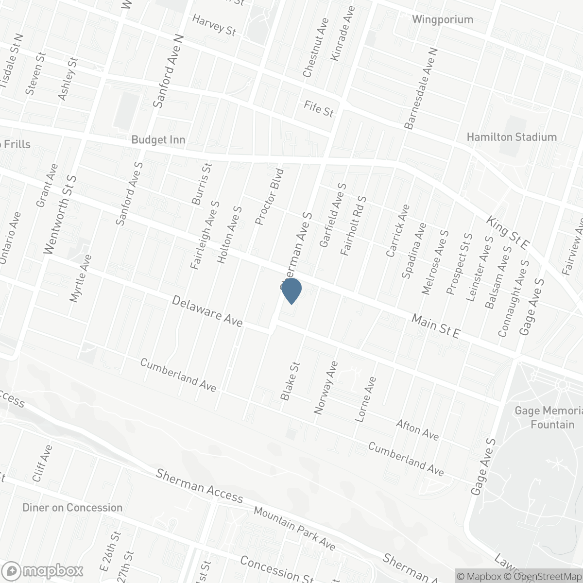 137 SHERMAN AVENUE S, Hamilton, Ontario L8M 2R1